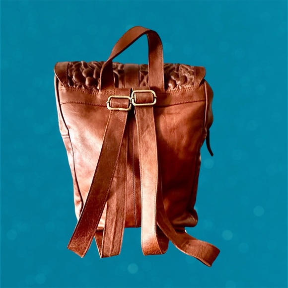 NWOT! ANABABLISH TOOLED LEATHER BACKPACK - Picture 5 of 11
